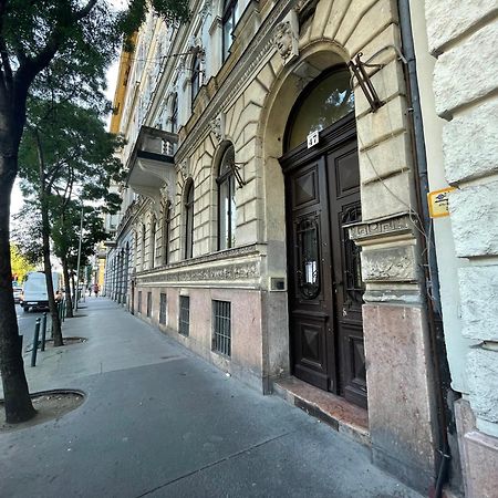 Fanni'S Cosy Home Express Apartment In The City Centre Budapest Exterior photo