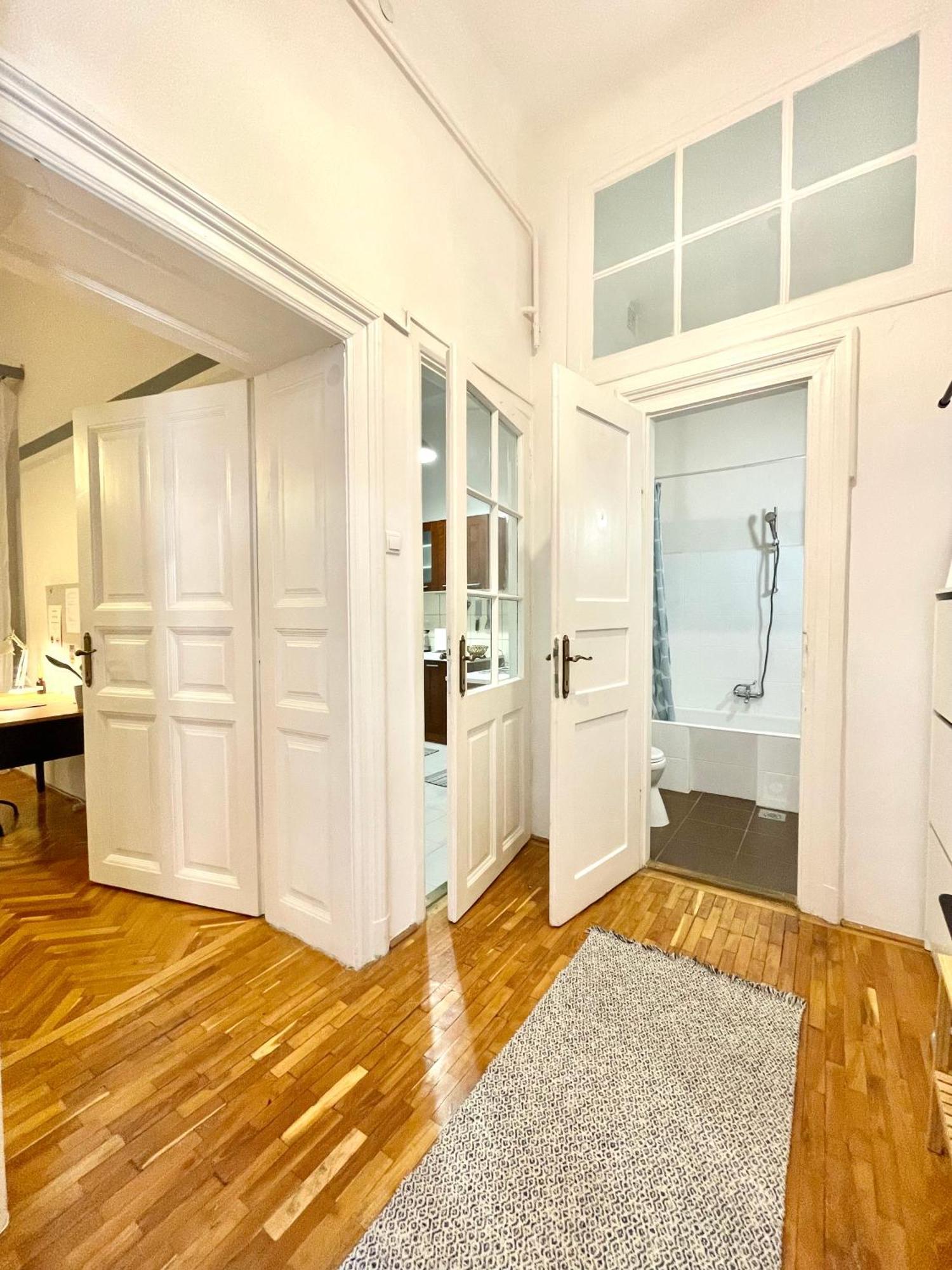 Fanni'S Cosy Home Express Apartment In The City Centre Budapest Exterior photo
